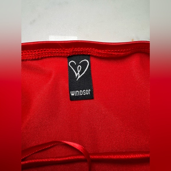 Windsor Chelsea Satin High Slit Formal Dress Small - Picture 7 of 11